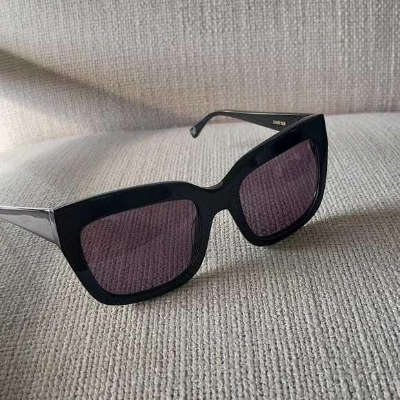Johnny Was Marianne Sunglasses excellent condition.